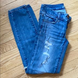 Destroyed AE skinny jeans